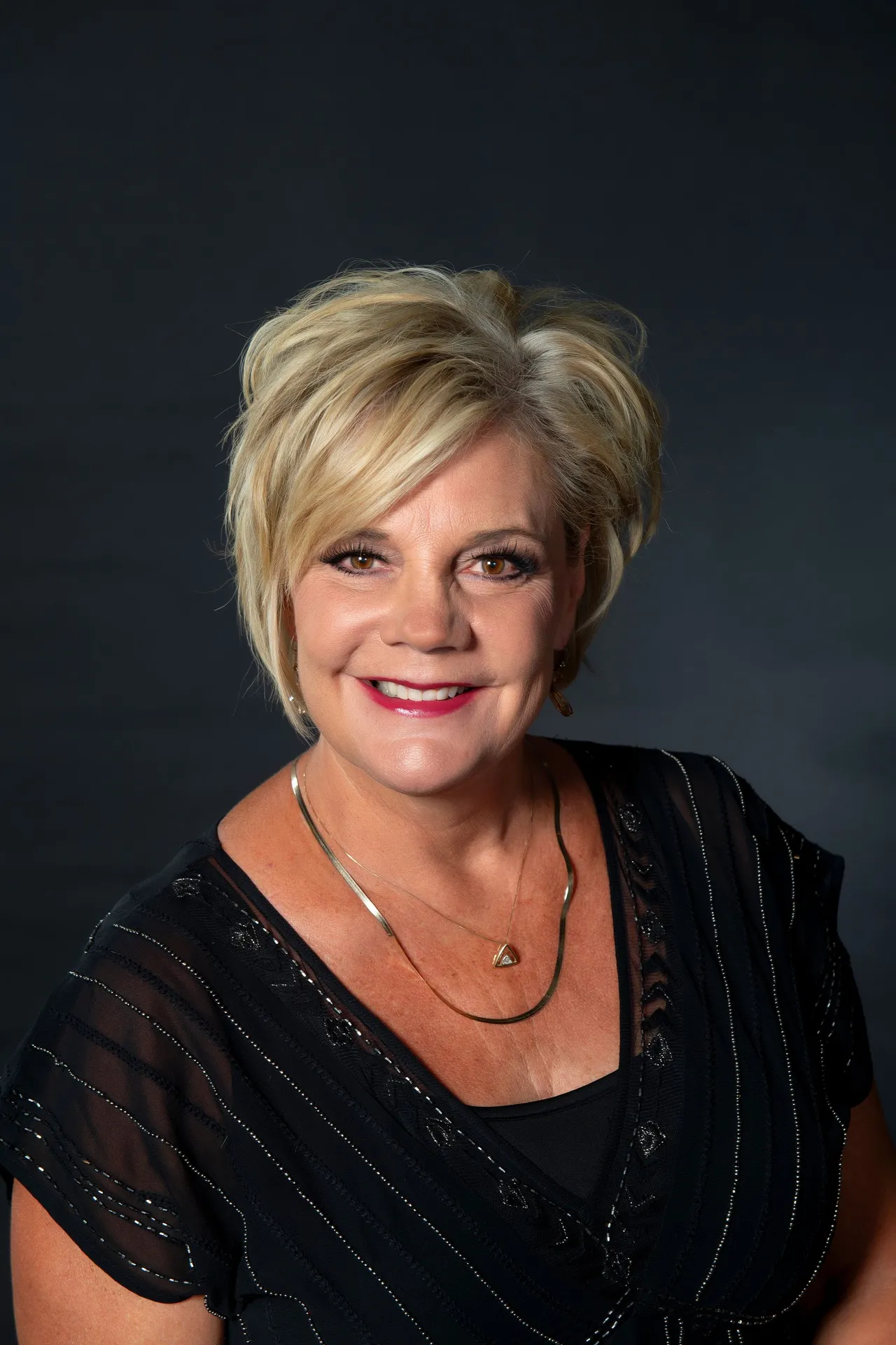 Kellie Stoll – Capelli Salon and Spa